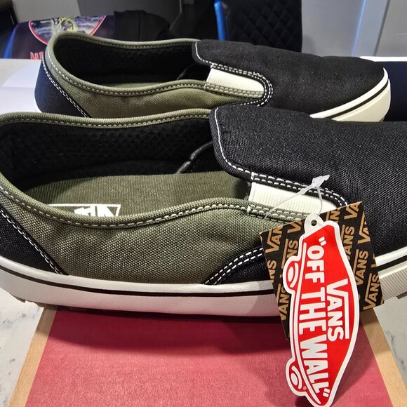 VANS Snow Lodge Slipper, Mens US Size 12, Black Green Gum Vanguard Unisex *RARE* - Picture 1 of 7